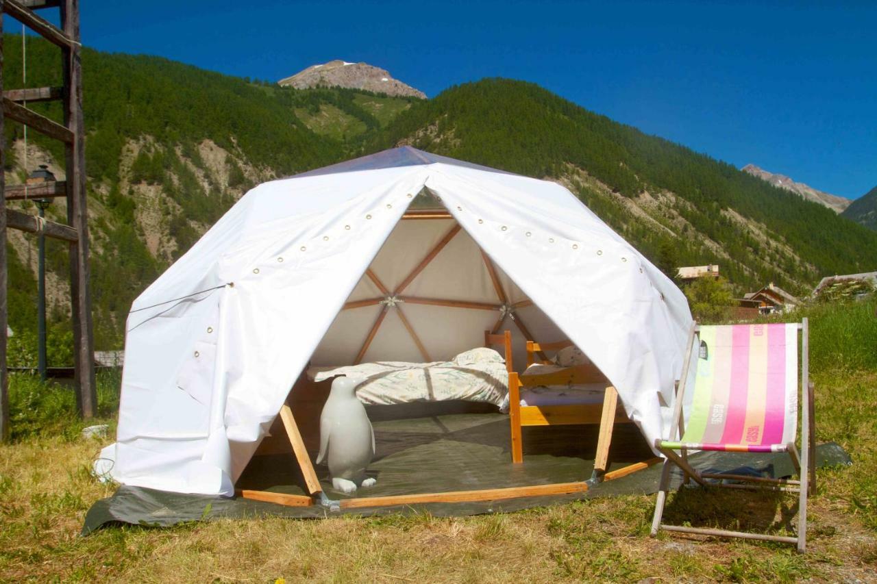 Les Domes Du Chalet Viso Hotel Arvieux Exterior photo