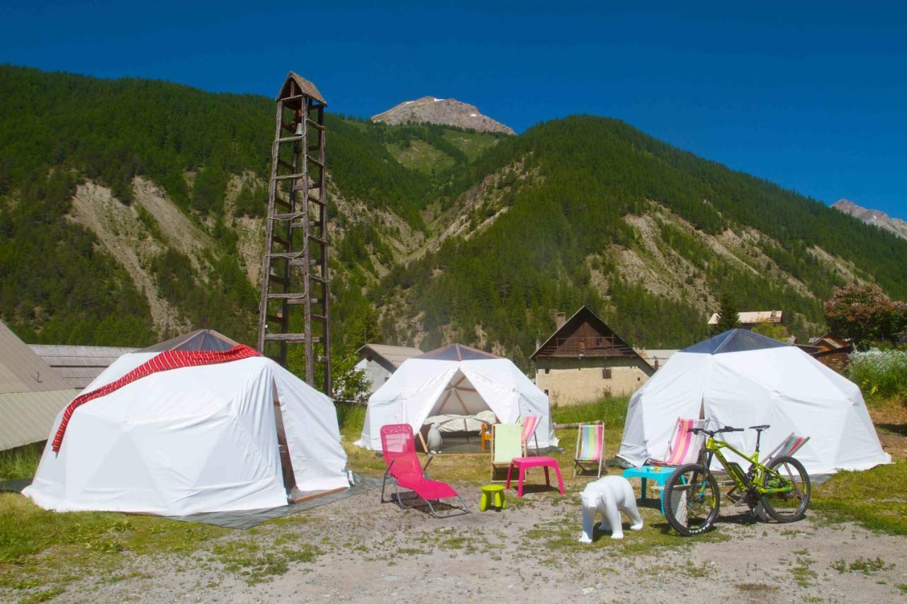 Les Domes Du Chalet Viso Hotel Arvieux Exterior photo